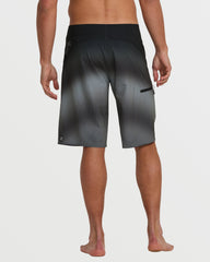 Fluid Pro Performance 21" Boardshorts - Black