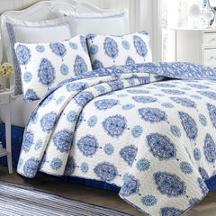 Cozy Line Hittle 3 Piece Cotton Reversible Quilt Bedding Set - Blue/White