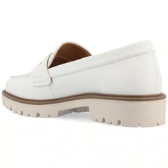 Journee Women's Kenly Loafer