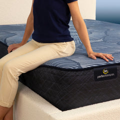 Serta Perfect Sleeper Radiant Rest 14" Hybrid Firm Mattress