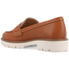 Journee Women's Wide Width Kenly Loafer