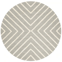 SAFAVIEH Handmade Kids Brionna Wool Rug
