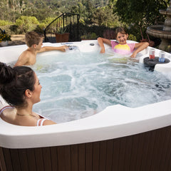 Lifesmart LS550 Plus 5-Person 65-Jet 230v Spa with Ozonator