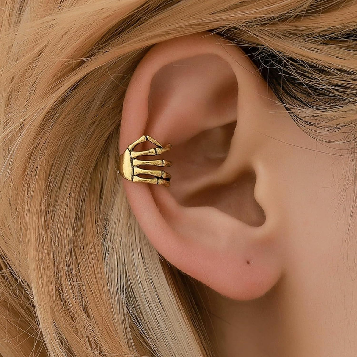 Skeleton Hand Ear Cuffs - Gothic Clip-On Earrings for Women & Men | Halloween Skull Claw Costume Jewelry