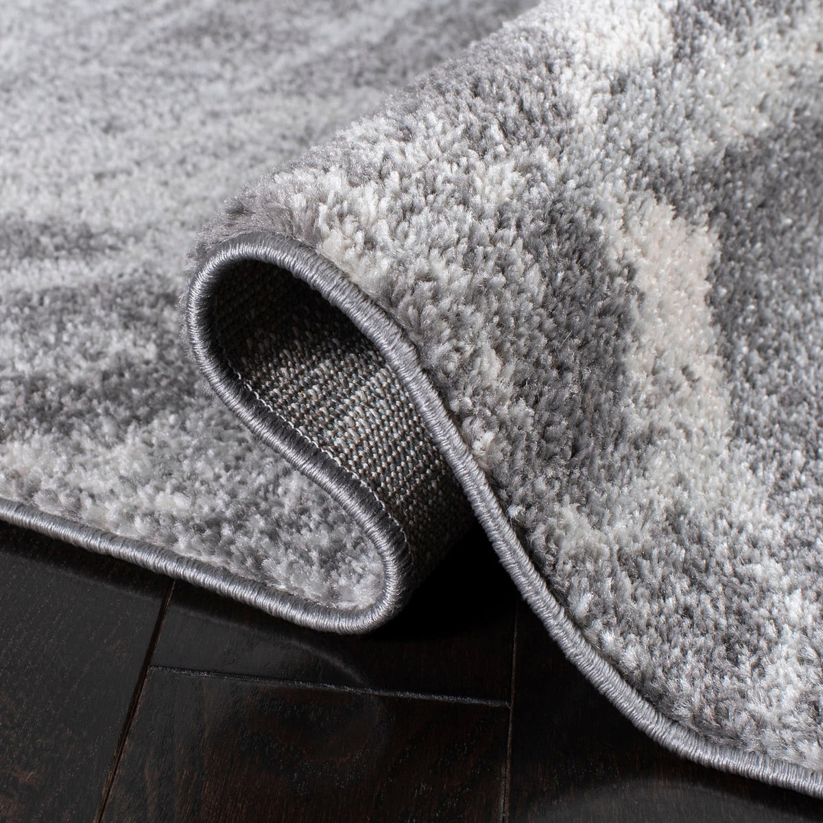 SAFAVIEH Tulum Hortense Modern Abstract Burst Rug