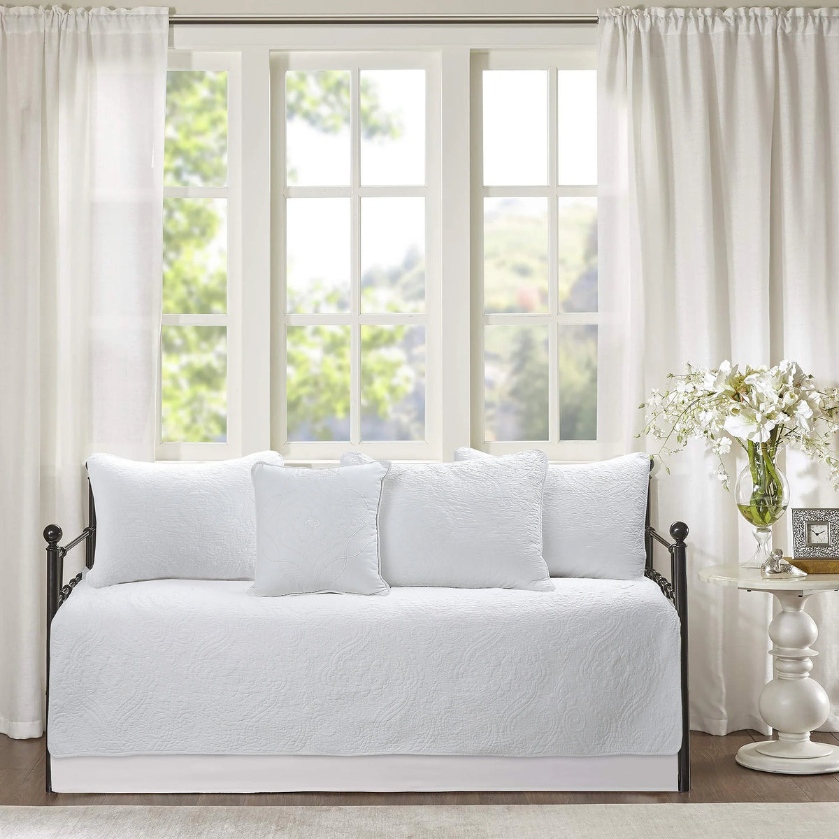 Cozy Line Solid White Chic Brocade Matelasse Medallion Floral 6 Piece Microfiber Daybed Quilt Bedding Set