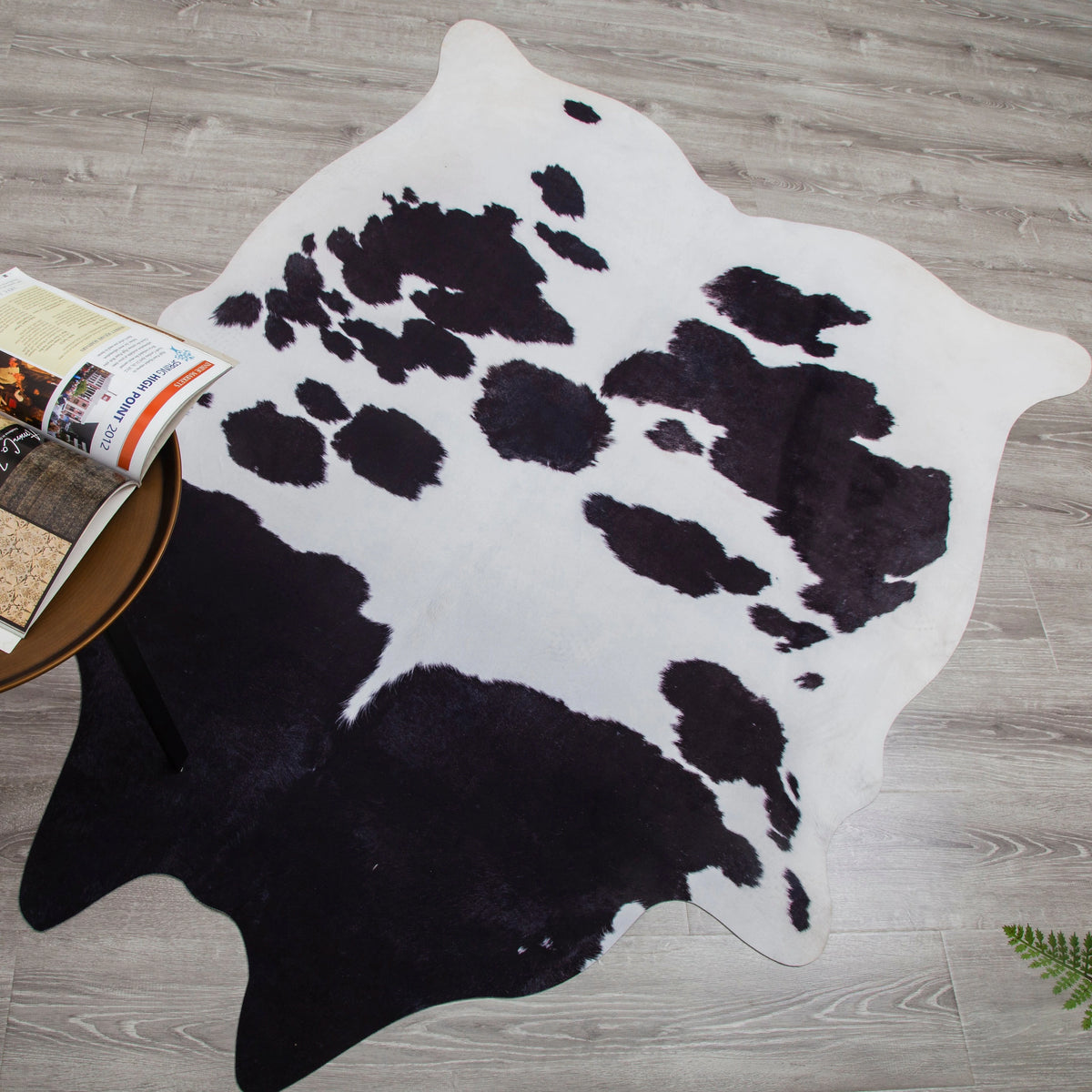 Rio Collection Black/White Faux Cowhide Printed Rug