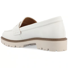Journee Women's Kenly Loafer