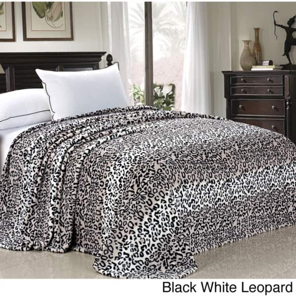 Lightweight Printed Safari Animal Flannel Fleece Blanket